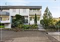 Stilvoll renoviertes Reiheneckhaus mit Garage und großem Garten in absoluter Top-Lage! - Hausansicht