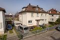 Familienfreundliche Doppelhaushälfte in Heilbronn mit Garten, Garage und 5 Zimmern - Seitenansicht