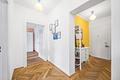 Prinzregentenplatz: Bezugsfreier Denkmal-Altbau mit viel Charme - Flur