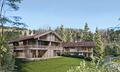 PREMIUMSEGMENT:
Landhaus-Maisonette-Wohnung in Bayrischzell
- Bergpanoramablick
- Top-Ortsrandlage - Visualisierung Wendelstein III