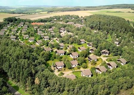 Thalfang-Himmelberg im Nationalpark Hunsrück-Hochwald, 3 Zi./Kü./Bad Ferienwhg. in 2 Parteien Chalet - Ferienpark Himmelberg 2