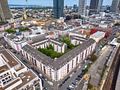 ++ Moderne 2-Zimmer-Wohnung mit Balkon – Zentral und hervorragend angebunden ++ - Luftbild hinten