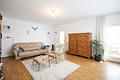 ++ vermietete 2,5-Zimmer-Wohnung mit Loggia in bevorzugter Lage von Sachsenhausen-Nord ++ - Wohnzimmer - Ansicht 2