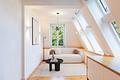 Flexible Nutzungsoptionen: 2 benachbarte Wohnungen über 218 m² in Villa von 1890 am Schlosskanal - Wohnen virtuell möbliert