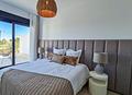 Villen mit 3 Schlafzimmern, 2 Bädern, Dachterrasse und Privatpool