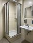 Großzügige Gewerbeeinheit in Nürnberg – ideal für Pflege oder Büro - Dusche Keller