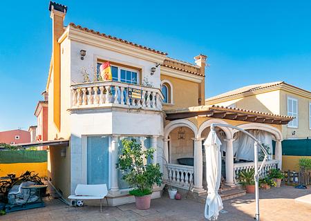 Mallorca Villa mit Pool in Sa Torre zu verkaufen
