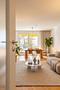 Urban, vielseitig und grün: Attraktive 2,5-Zimmer-Wohnung mit sonniger Loggia - Living (virtuell möbliert)