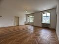 Historische Belle-Époque-Wohnung im Steffy-Hof in Meran - Großzügiges Wohnen