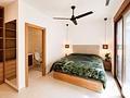 Moderne freistehende Villa mit privatem Pool und Dachterrasse