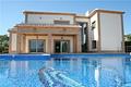 Neuwertige Luxusvilla mit Überlaufpool, Gästewohnung, Meersicht und Garage