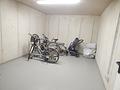 Exklusive voll möblierte Gartenwohnung mit Whirlpool, Terrasse & Nähe zu Salzburg zur Miete - Fahrradkeller