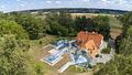 Spektakuläres u. luxuriöses Anwesen mit Pool & Wellnessbereich auf Parkgrundstück Nahe München - Drohne