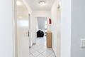 ++Cleveres Wohnkonzept: Lichtdurchflutete, möblierte 1,5-Zimmer-Wohnung mit optimalem Grundriss++ - Flur-Ansicht 1