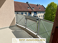 Seltene Parklage: Ruhige 2-Zimmer-Wohnung mit Süd-Loggia - Süd-Loggia
