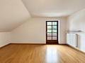 2-Zi.-Dachgeschosswohnung in ruhiger und grüner Bestlage von Solln - Wohnzimmer