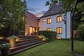 Zeitlose Modernität: Exklusive Architekten-Villa mit Indoor-Pool, Spa und Gartenidyll -  Exklusive Villa mit Pool & Spa 