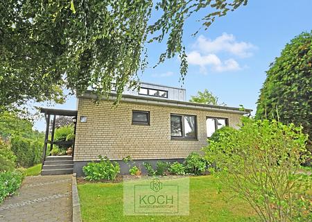 Individuelles Architektenhaus mit schönem Grundstück in ruhiger Lage - Ansicht'