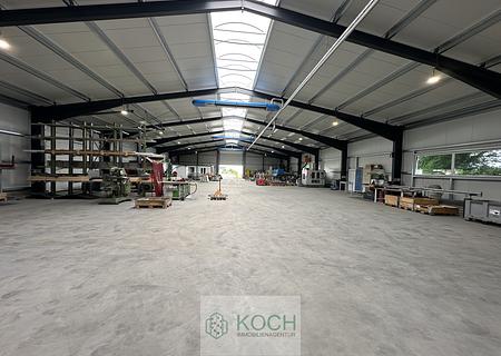 Moderne, beheizbare Halle für Produktion/Lage im Gewerbegebiet Loxstedt - Halle