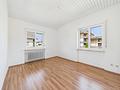 Grünes Familienidyll mit Bergblick – sofort bezugsfreie Doppelhaushälfte auf 578 m² Grundstück - Kind / Gäste / Büro