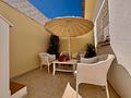 Endreihenhaus mit 3 Schlafzimmern, 2 Bädern, Dachterrasse, Klimaanlage und Gemeinschaftspool