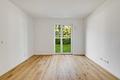 Erstbezug: Stilvolle 2-Zimmer-Gartenwohnung mit Terrasse und zauberhaftem West-Privatgarten - Schlafzimmer