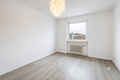 Sofort beziehbar: 3-Zimmer-Wohnung mit Potenzial - Schlafzimmer