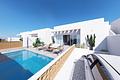Wunderschöne eingeschossige Villen mit 3 Schlafzimmern, 2 Bädern, Dachterrasse, Privatpool und Kfz-Stellplatz