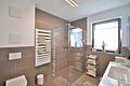 Stilvolle 3-Zimmer-Wohnung mit traumhafter Dachterrasse im Franklin-Areal - Bad