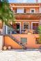 Mallorca, hübsches Stadthaus mit Garage und Garten im Zentrum von Puigpunyent zu verkaufen