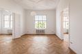 Rarität im Herzen Schwabings: 6-Zimmer-Altbauwohnung im Jugendstil-Juwel - Lichterfüllte Räume mit kunstvollen Stuckverzierungen