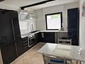Ihr Traumhaus in Lichtenrade - Modern, komfortabel und einladend! - Küche mit Frühstückstisch