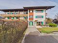 Tegernsee-Flair mit Wallbergblick: Sanierte 3-Zimmer-Wohnung mit großem Sonnenbalkon - Aussenansicht