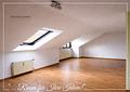 Attraktive 3,5-Zimmer-Dachgeschosswohnung mit großzügigem Grundriss und Dachterrasse - Wohn-/Esszimmer