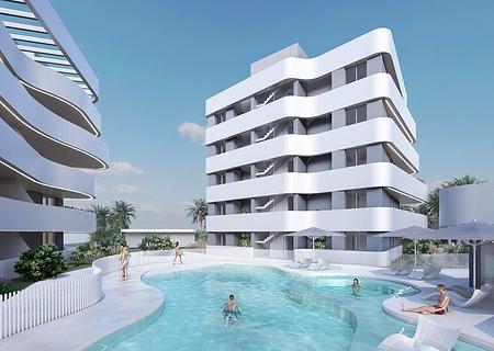 Penthouse-Wohnungen mit 2 Schlafzimmern, 2 Bädern, Klimaanlage und Einbauküchen mit Elektrogeräten in abgeschlossener Anlage mit Gemeinschaftspool