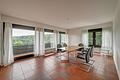 EFH-Highlight in Birkenfeld: Pool, Sauna, Doppelgarage & Gartenparadies, Freisitz und Aussichtslage - Esszimmer mit Schwarzwaldblick