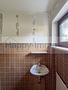 Reihenhaus in ruhiger Lage in Kirchheim / 2 Garagen / bezugsfrei - WC EG