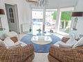 Attraktive freistehende Villa mit Sommerhaus