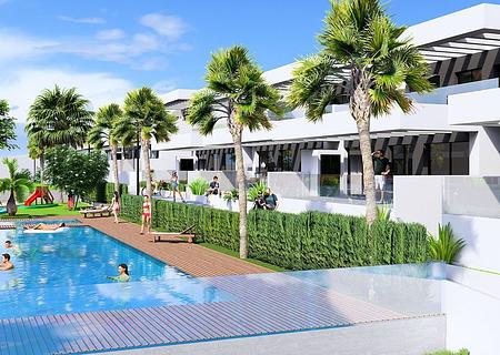 Obergeschoss-Wohnungen mit 2 Schlafzimmern, 2 Bädern, Dachterrasse, Kfz-Stellplatz und Gemeinschaftspool in wunderschöner Golfanlage
