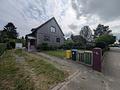 Großes Grundstück und ein altes Einfamilienhaus in Niendorf - weiter vermieten oder neu bauen? - Auffahrt zum Grundstück