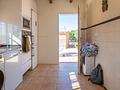 Sehr schöne Landhaus-Villa mit 3 Schlafzimmern, 2 Bädern, Dachterrasse und Privatpool