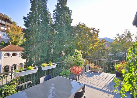 Exklusive Maisonette-Wohnung mit Stil, Charme und lichtdurchfluteter Terrasse in elegantem Ambiente - Sonnige Terrasse
