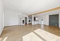 Skyline-Gefühl inklusive – Exklusives Penthouse mit Süd-West-Dachterrasse & Whirlpool - Wohnen und Essen