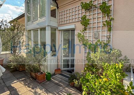 traumhafte und bezugsfreie Galerie Maisonette Wohnung in Taufkirchen / TG / EBK / Dachterrasse - Dachterrasse