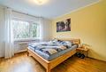 Gemütliche 2-Zi.-Whg. mit praktischem Schnitt in Obermenzing - Schlafzimmer
