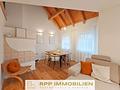Gartenparadies: Renoviertes Einfamilienhaus mit Südwest-Terrasse, Lounge und Außenküche - Wohn-/Esszimmer