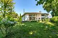 Designer-Villa mit großem Raumangebot und schönem Garten - Charmantes Familiendomizil