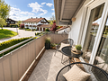 Modernes Zweifamilienhaus mit großem Garten in Stein a. d. Traun - Balkon 