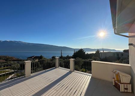 Traumhafte Villa mit Seeblick in Toscolano Maderno am Gardasee - Blick von der Terrasse