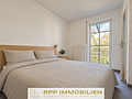 Wohnkomfort mit Blick ins Grüne – gepflegte Wohnung mit Balkon und Abendsonne - Schlafzimmer